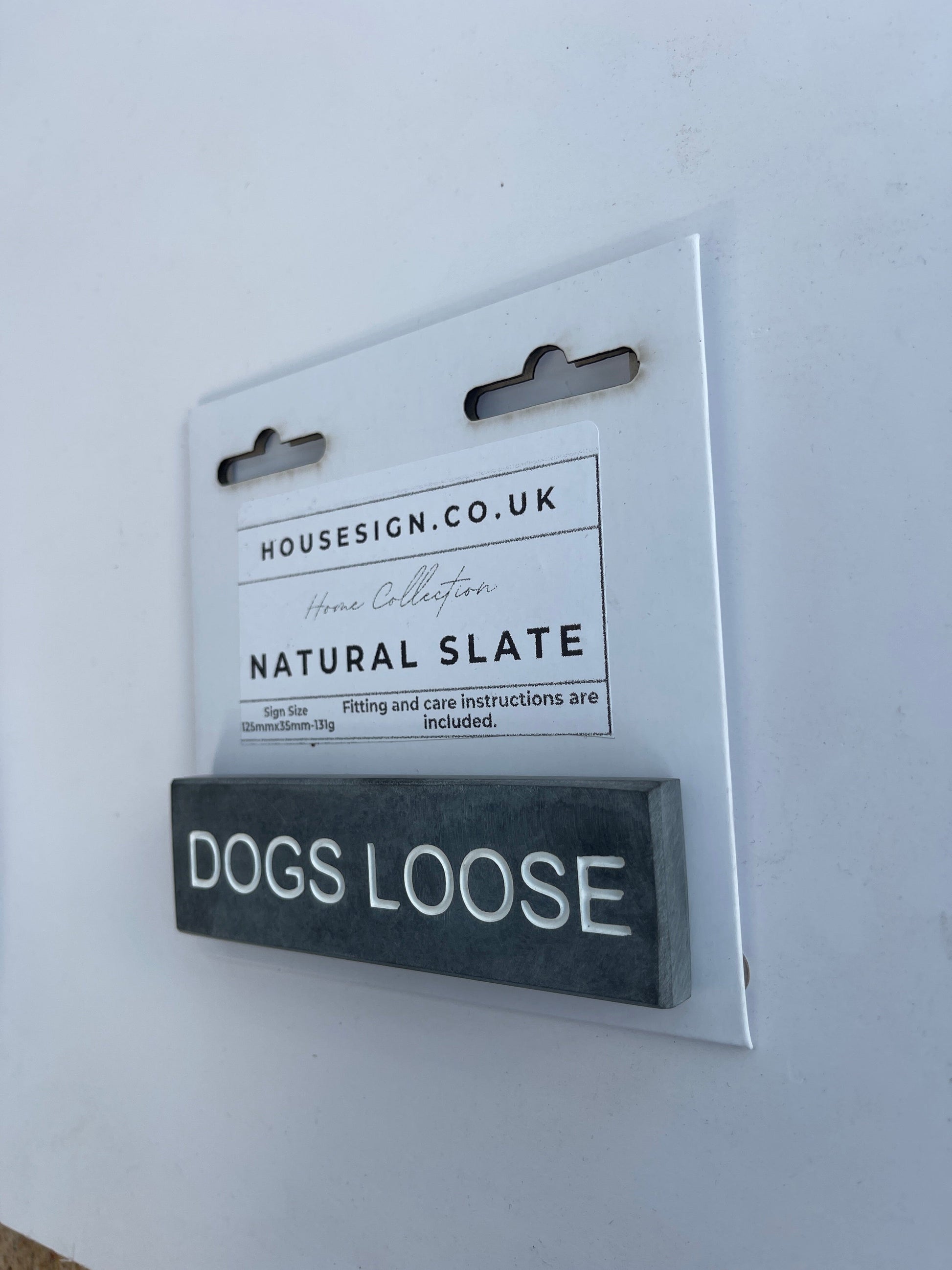DOGS LOOSE 125mm x 35mm Gate Signs www.HouseSign.co.uk 