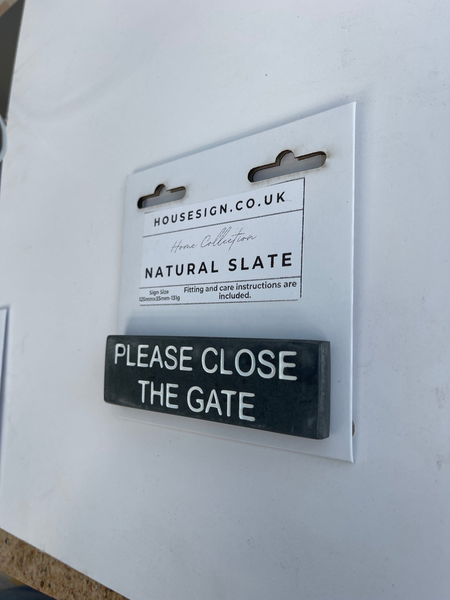 PLEASE CLOSE THE GATE 125mm x 35mm Gate Signs www.HouseSign.co.uk 