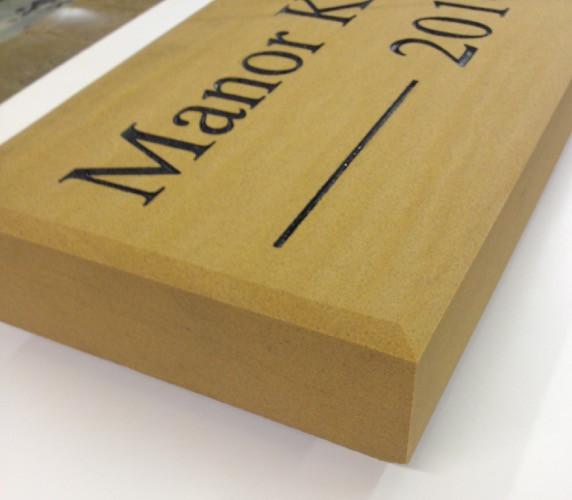 18"x9" = (45cm x 22.5cm) Natural Stone Build in The Wall Sign Build in The Wall Sign www.HouseSign.co.uk 